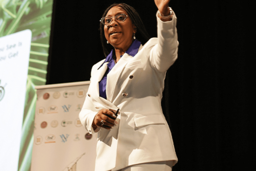Jolander Speaking in Fiji at FMF Conference