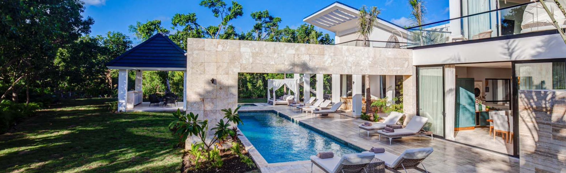 Villa Reino Retreat Punta Cana DR Banner